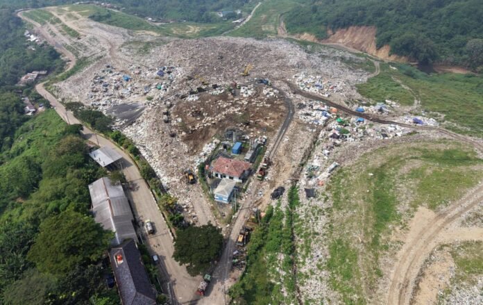 Proyek Pengolah Sampah Berbasis Teknologi Ramah Lingkungan menjadi Energi Listrik (PSEL) Semarang Raya di TPA Jatibarang