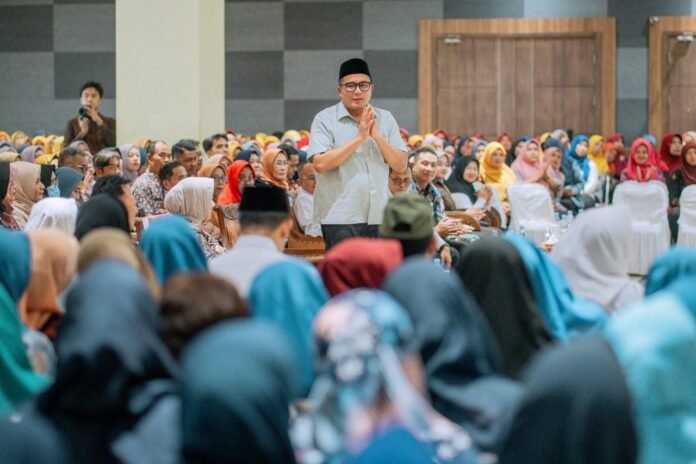 Wakil Ketua DPRD Provinsi Jawa Tengah, Mohammad Saleh, mendampingi kunjungan kerja Menteri Kependudukan dan Pembangunan Keluarga/Kepala BKKBN, Wihaji di Kabupaten Purworejo, Kamis (18/6/2026). (Foto : Dok DPRD Jateng)