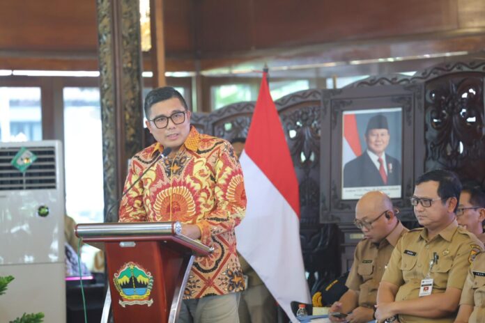 Wakil Ketua DPRD Jawa Tengah, Mohammad Saleh dalam kegiatan Rembug Pembangunan Jawa Tengah Tahun 2026 di Pendopo Kota Tegal, Senin (22/6/2026). (Foto : Dok DPRD Jateng)