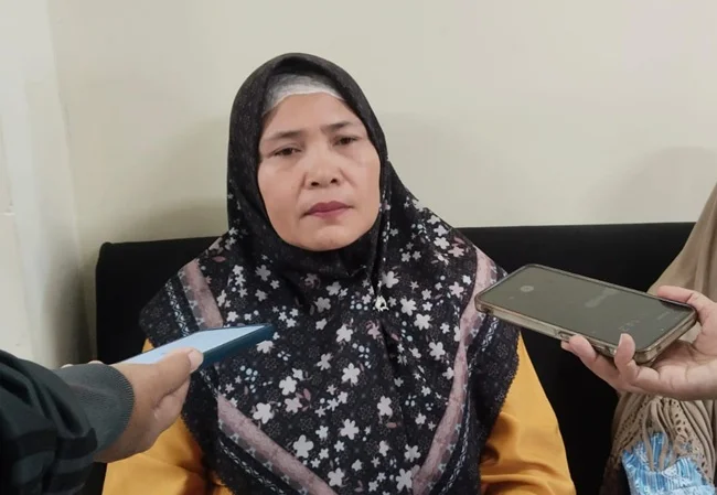 Samsiyati ketika melapor ke Polres Karanganyar Samsiyati ketika melapor ke Polres Karanganyar