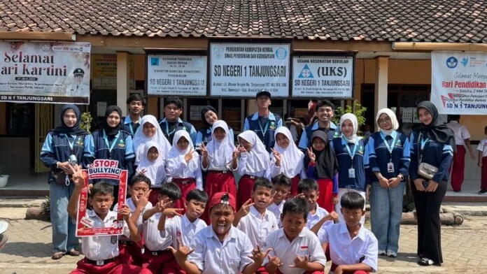 KKN UIN WS anti bullying