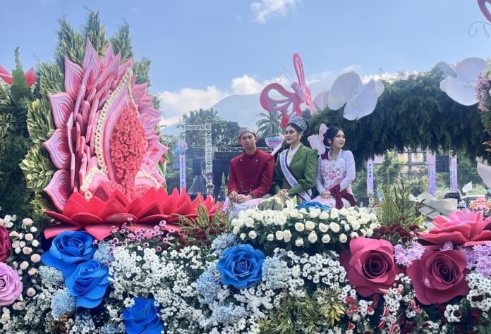 Festival Bunga Bandungan 2026 yang berlangsung pada 3–5 Juli 2026 di Bandungan, Kabupaten Semarang.