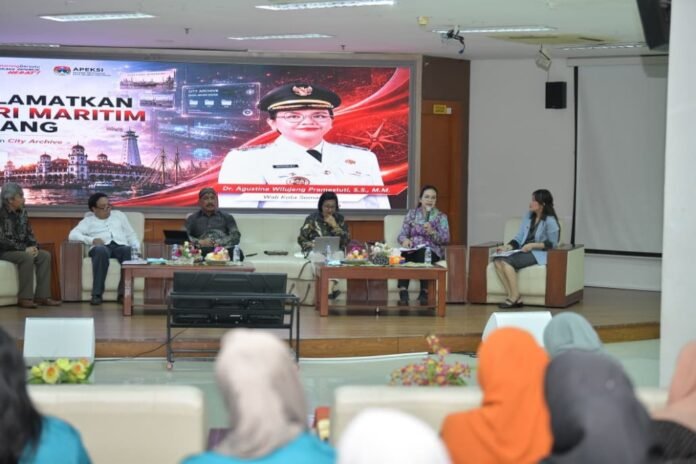 Wali Kota Semarang, Agustina Wilujeng dalam Seminar Nasional 