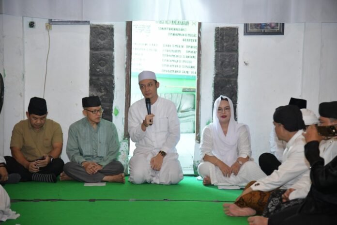 Wali Kota Semarang, Agustina Wilujeng menghadiri rangkaian Haul Sunan Pandanaran (Ki Ageng Pandanaran) 1448 Hijriah di Masjid Kompleks Makam Sunan Pandanaran, Minggu (5/7/2026). (Foto : Dok Pemkot Semarang)