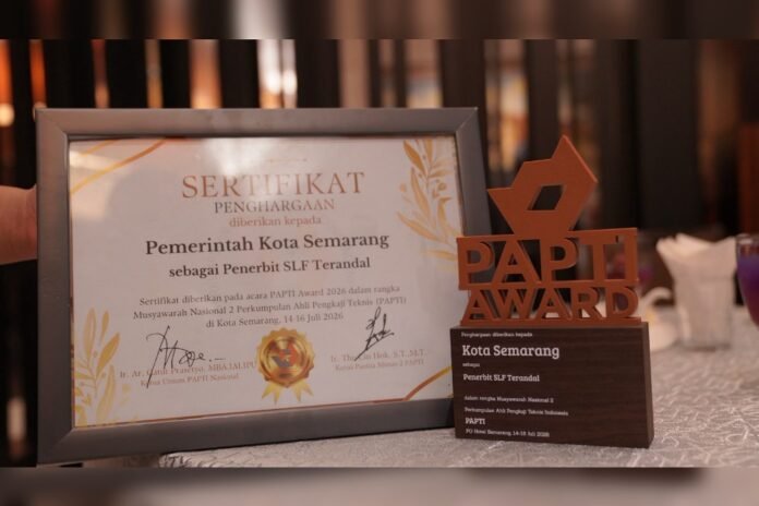Penghargaan Pemkot Semarang. (Foto : Dok Pemkot Semarang)