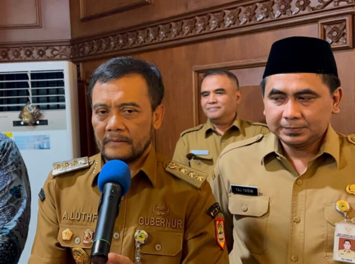Gubernur Jawa Tengah Ahmad Luthfi dan Wakil Gubernur Jateng Taj Yasin Maimoen di Gradhika Bhakti Praja, Semarang, Senin (13/7/2026).(Foto:Kamal)