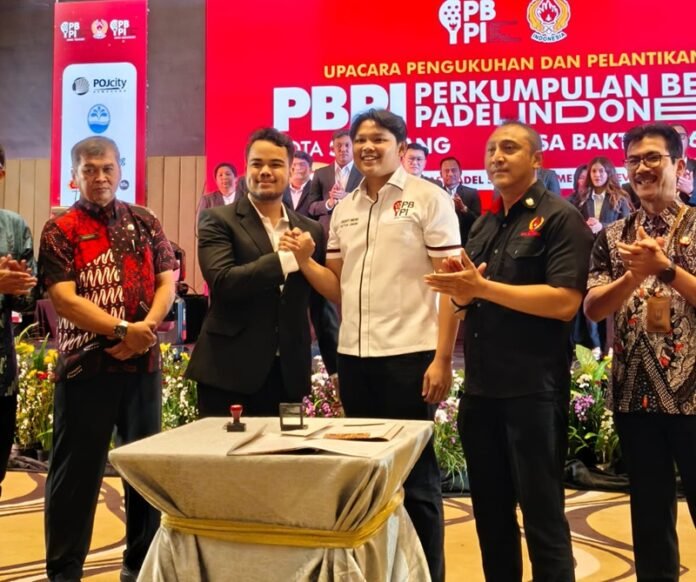 Ketua Umum Pengprov PBPI Jawa Tengah, Arganto Wibowo Pangarso (kemeja putih)
