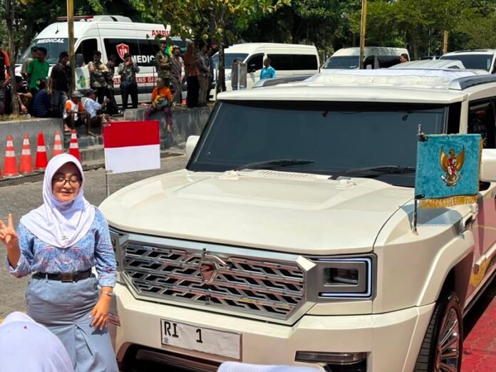 Mobil Maung Garuda