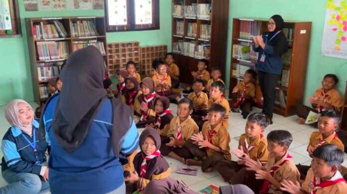 edukasi pemilahan sampah kkn uin walisongo