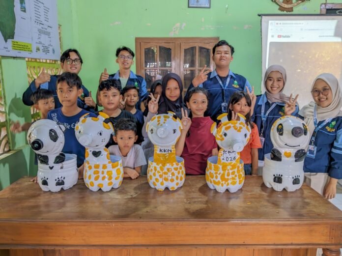 galon pot kreatif