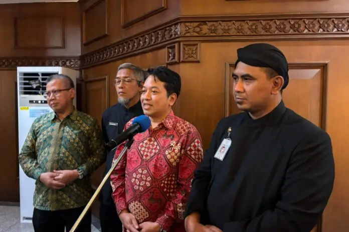 Konferensi pers bersama Wakil Kepala BPS RI, Sonny Harry Budiutomo Harmadi bersama Wakil Gubernur Jateng, Taj Yasin Maimoen, Kamis (6/8/2026). (Foto: Kamal)