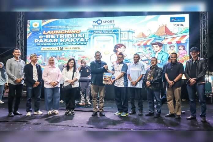 Keterangan foto: Peluncuran e-Retribusi Pasar Rakyat di Kabupaten Grobogan resmi dilakukan di Alun-Alun Purwodadi pada Minggu, 19 Juli 2026, hasil kolaborasi antara Pemkab Grobogan dan Bank Jateng.