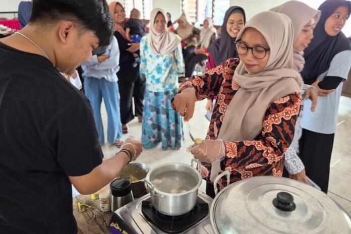 Mahasiswa Kuliah Kerja Nyata Reguler (KKN-R) Tim II dari Universitas Diponegoro sukses menyelenggarakan program kerja 