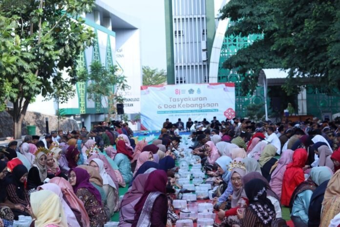 Universitas Islam Negeri (UIN) Walisongo Semarang menggelar Upacara Pengibaran Bendera Merah Putih dalam rangka memperingati Hari Ulang Tahun (HUT) ke-81 Kemerdekaan Republik Indonesia, Senin (17/8/2026). (Foto : Dok UIN Walisongo)