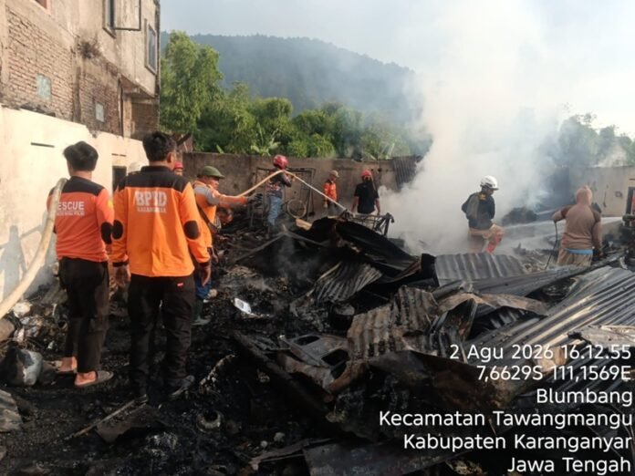 petugas BPBD Karanganyar