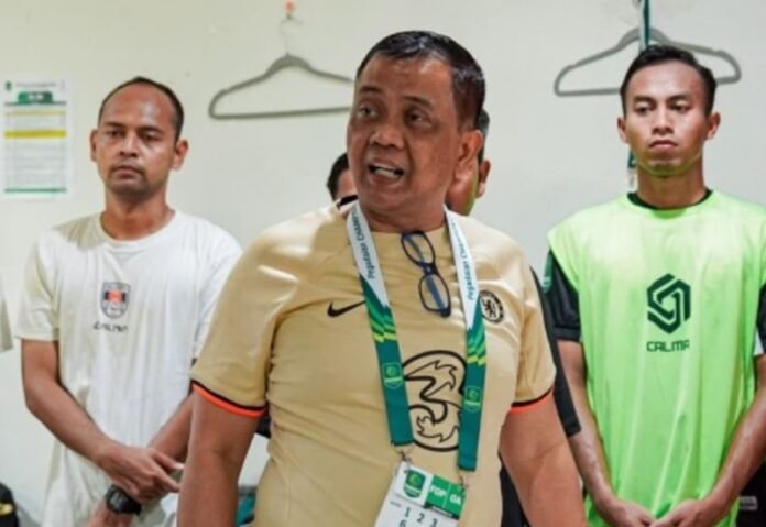 Owner Kendal Tornado FC, Junianto