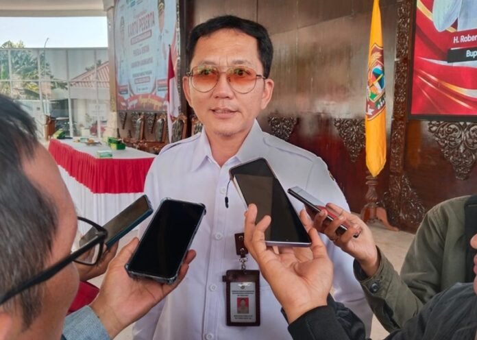 Kepala Disdagperinaker Karanganyar Agung Wahyu Utomo.