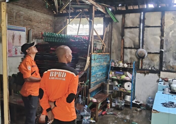 Kondisi bangunan TK yang sebagian terbakar
