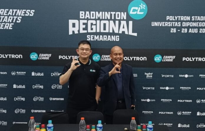 CEO Campus League, Ryan Gozali dan Wakil Rektor I Undip Prof. Dr. Heru Susanto di Polytron Stadium Undip