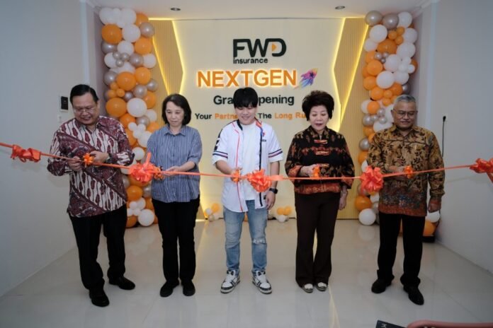 PT FWD Insurance Indonesia (“FWD Insurance”), perusahaan asuransi jiwa yang berfokus pada nasabah dengan dukungan teknologi, meresmikan Kantor Pemasaran Mandiri (KPM) di Semarang