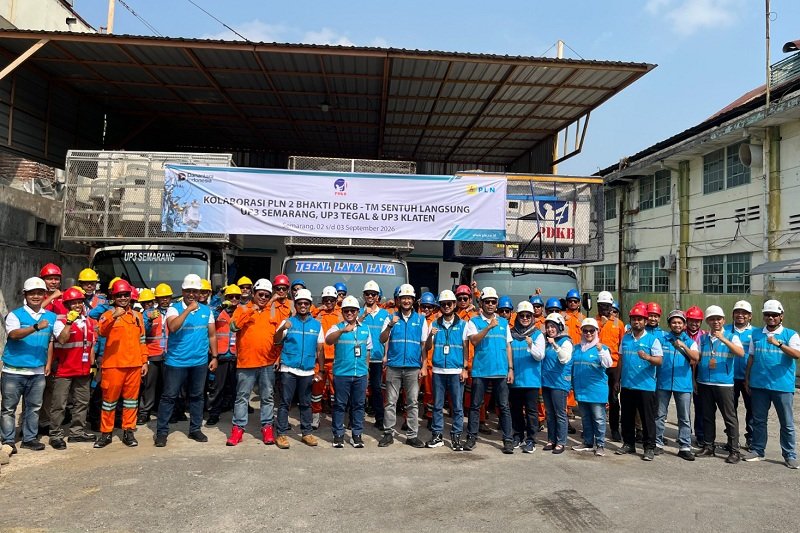 PLN Semarang PLN Semarang gelar apel bersama